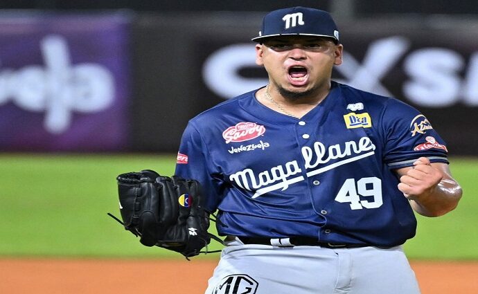 Magallanes despertó y Águilas vuelan solas en la cima