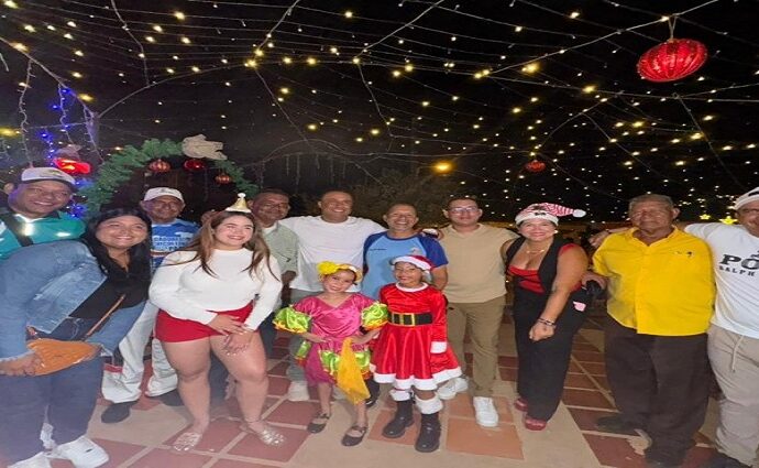 Se iluminó la Navidad en la isla de Coche