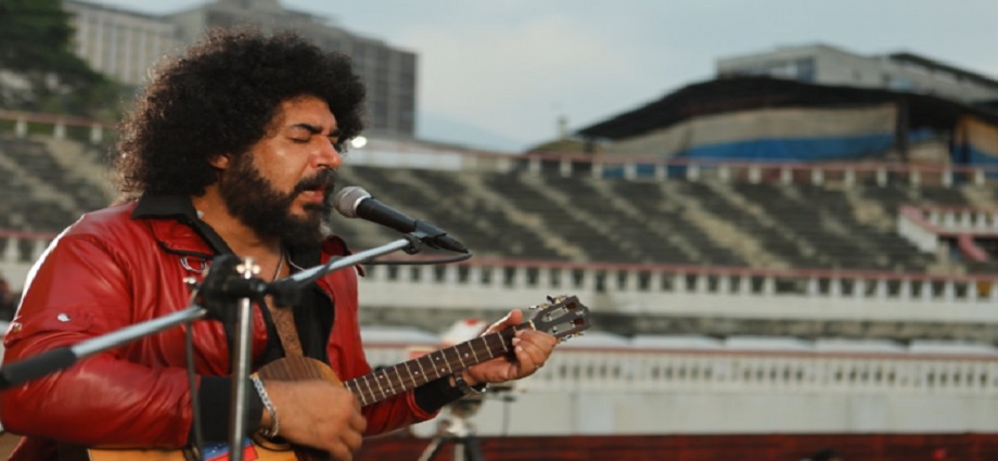 ‘Alí Primera’ gana el primer premio ‘Mariposa de Diamantes’