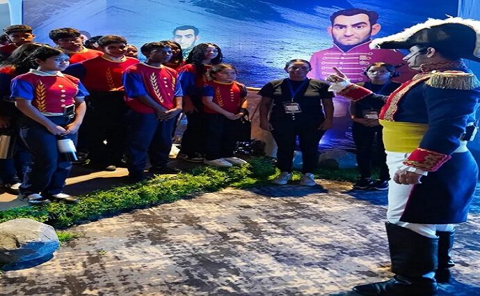 Inaugurada en Anzoátegui la "Expo Simón: De Niño a Libertador"