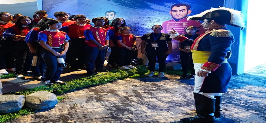 Inaugurada en Anzoátegui la "Expo Simón: De Niño a Libertador"