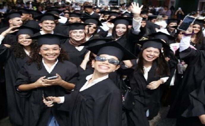 UNIMAR celebra la XLII Caminata Académica