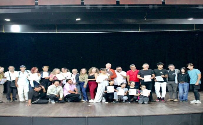 Nueva Esparta celebró el Teatro