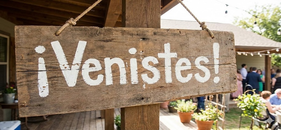 La alcancía de las palabras y sus coroticos: "Veniste"