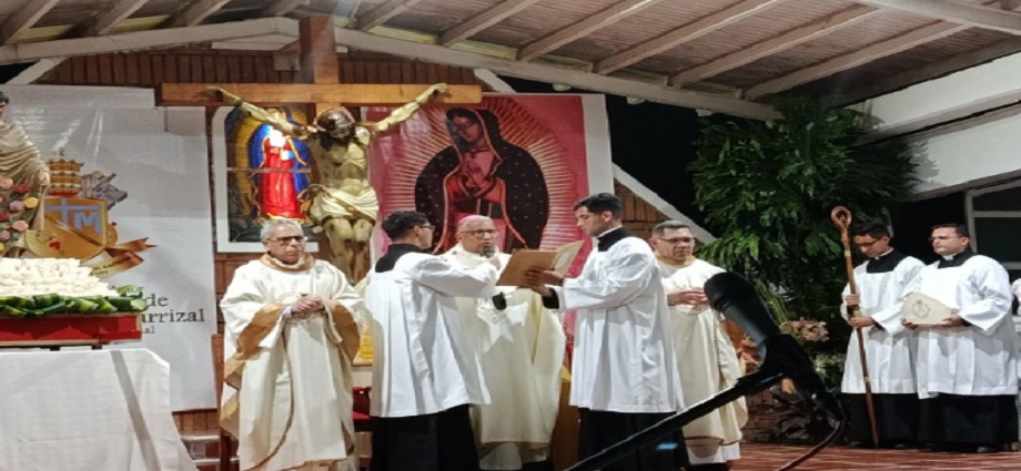 Falcón celebra con fe: Solemne Bajada de la Virgen de Guadalupe