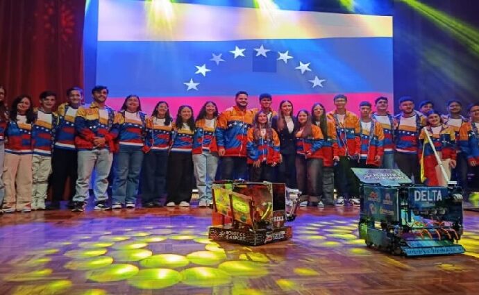 El Team Venezuela de Robótica gana el Campeonato Mundial en Panamá
