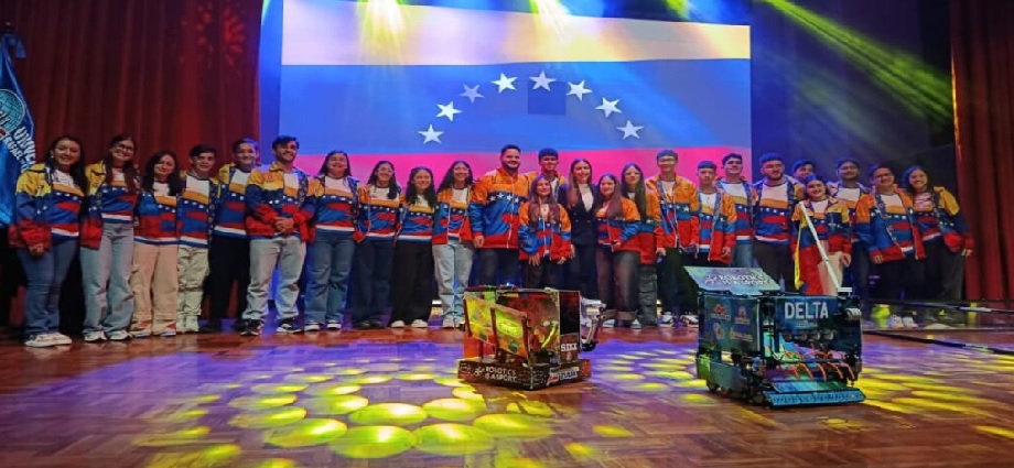 El Team Venezuela de Robótica gana el Campeonato Mundial en Panamá