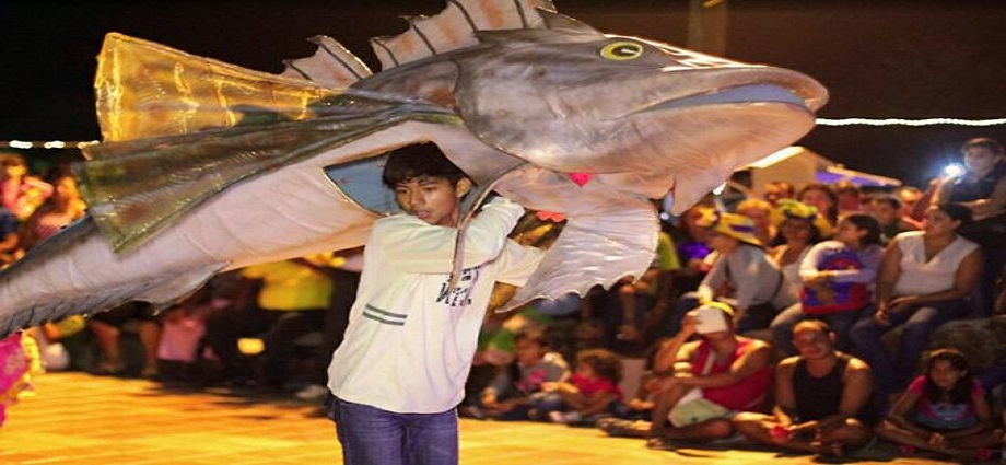 Coche se vistió de gala con el XXXVI Festival Infantil de Diversiones