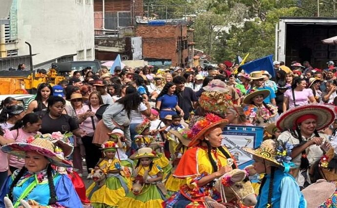 Encuentro de Burras y Pollinos impulsa su declaratoria como Patrimonio Municipal