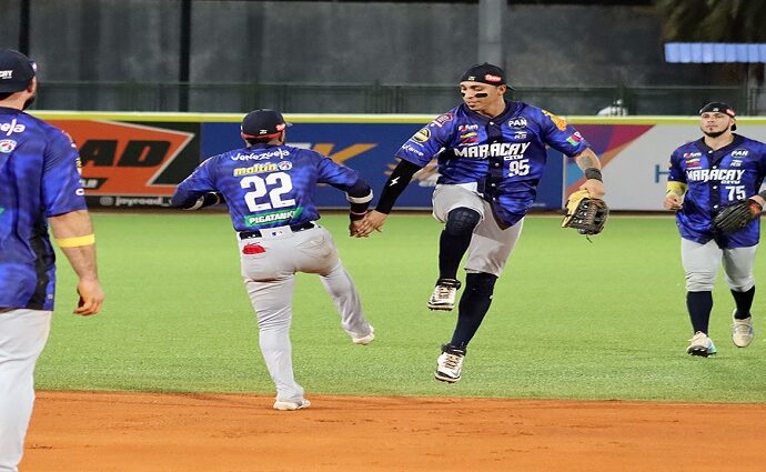 Tigres despiertan, Cardenales barren y Águilas retoman el vuelo