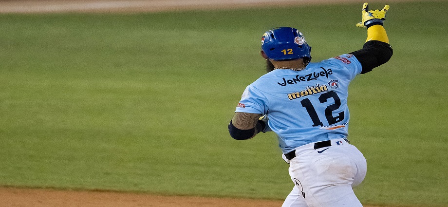 Magallanes asalta el cuarto puesto, Bravos y Caribes ganan por palizas