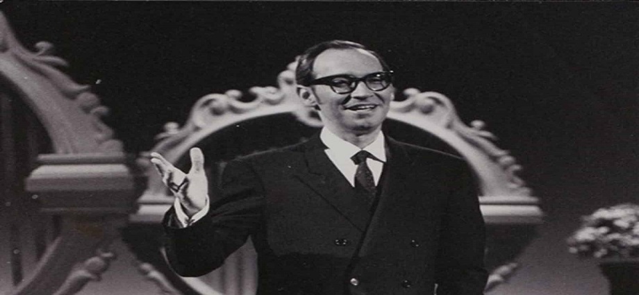 Renny Ottolina: La voz impecable y maestro de la televisión venezolana