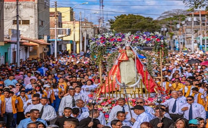 La Virgen de la Candelaria bajará de su altar este 3 de enero