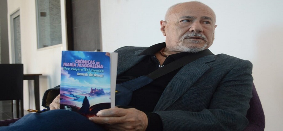 Carlos Viloria presenta "Crónicas de María Magdalena"