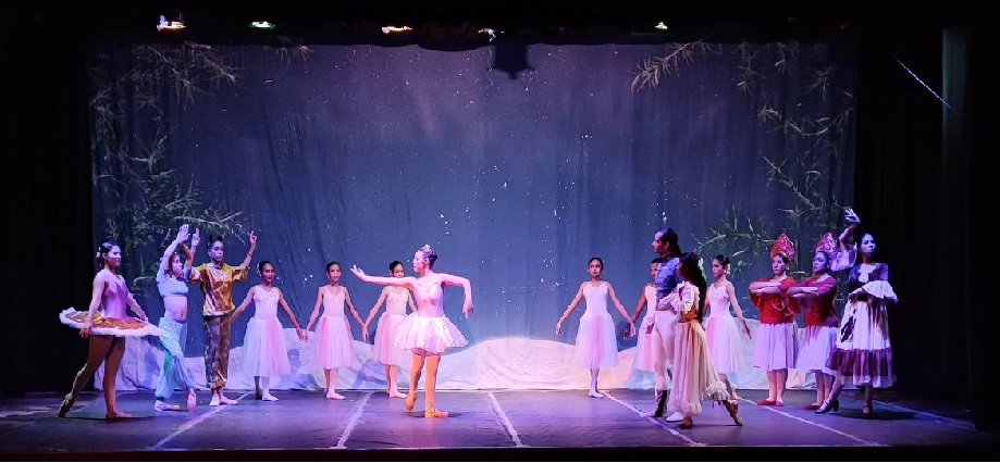 Ballet Pro Dance brilló en Margarita con "El Cascanueces"