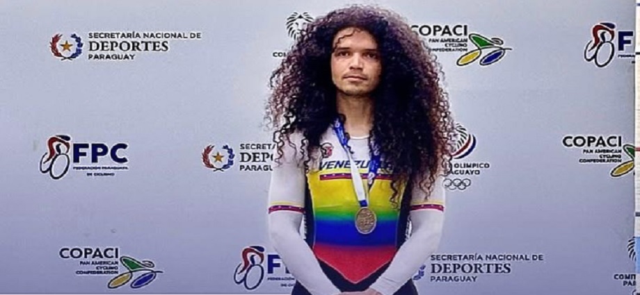 Clever Martínez nuevo líder mundial de ciclismo de pista