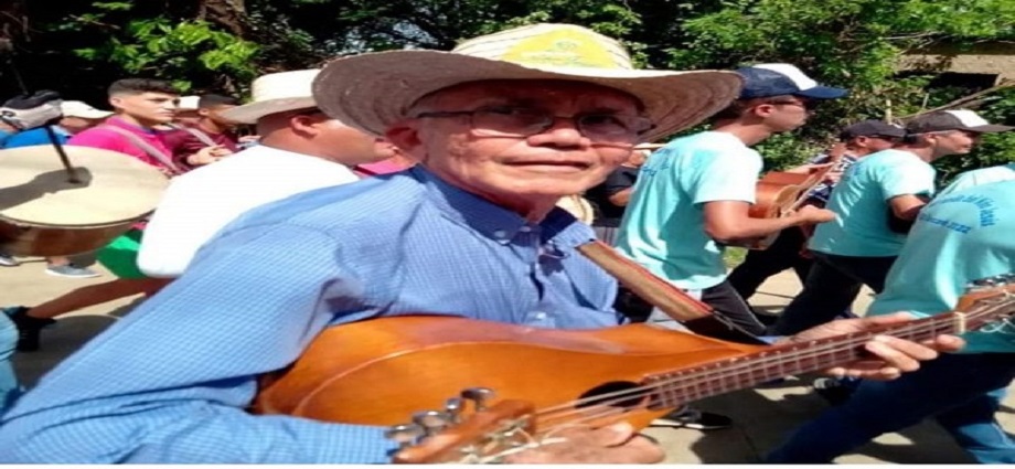 Los amigos de Capay, la Décima y el Pie Forzado: Un diciembre de alegría