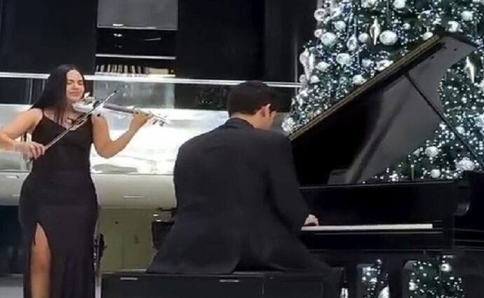 "Mavi" estremece el Cubo Negro con una sentida interpretación de «Sin Rencor»