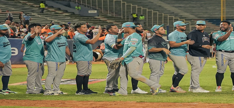 Caribes asalta el liderato y Bravos recupera la fe