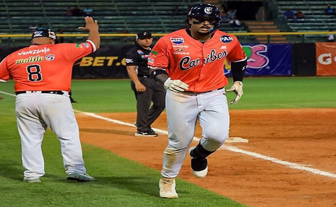 Águilas y Caribes acechan la cima tras vibrante jornada de Round Robin