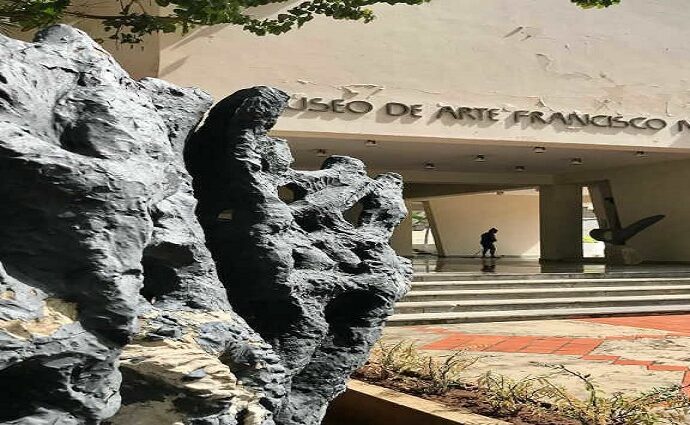 Charla magistral sobre Museografía y Conservación