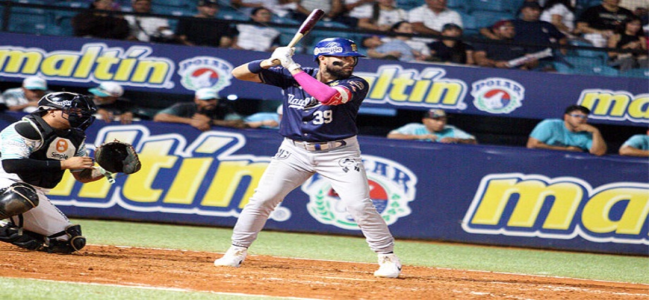 Renato Núñez hace historia con dos Grand Slams y el Magallanes se enciende