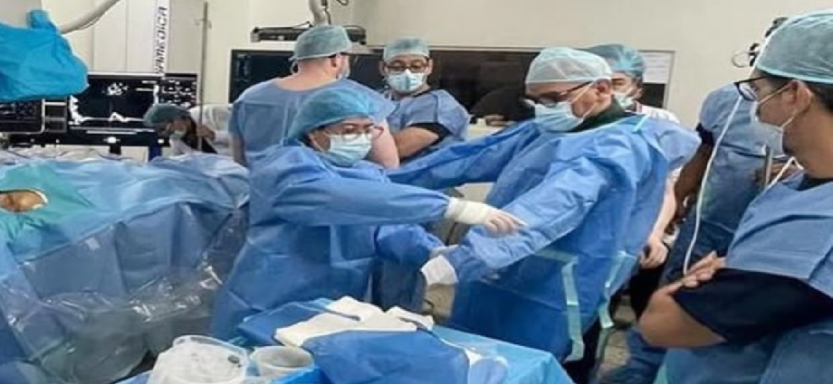 Realizan el primer implante de válvula tricúspide sin cirugía en Venezuela