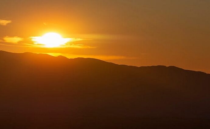 La Décima al día a día: El sol, solo el sol