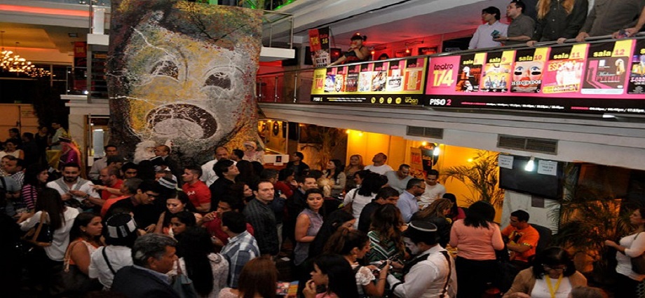 Microteatral Caracas sube el telón: inicia la 17ª temporada en el Urban Cuplé