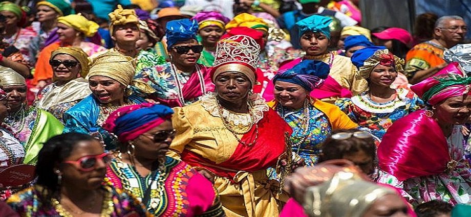 Planifican los "Carnavales Turísticos por Amor a Bolívar 2026"