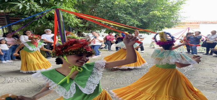 Centro Integral de las Artes de Valera celebró el tradicional “Paseo del Niño Dios”