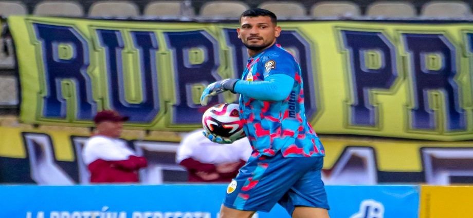 Jesús Camargo viste de héroe y el Táchira avanza en la Libertadores