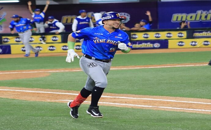 Venezuela aplasta a Nicaragua y pone rumbo firme