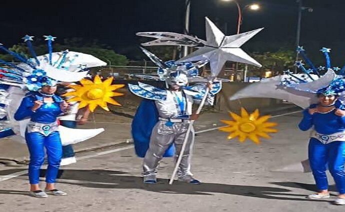 La Décima en el día a día: A gozar el carnaval