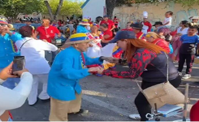Los abuelos son el alma del Carnaval de Juan Griego
