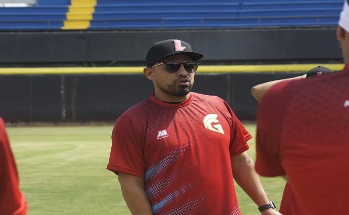 César Izturis asume el mando de Venezuela para la Serie de las Américas