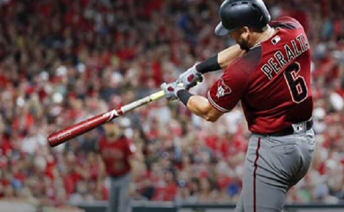 El "tren de carga" David Peralta anuncia su retiro