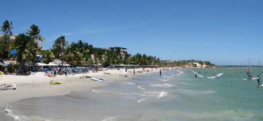Denuncian grave erosión que amenaza playa El Yaque