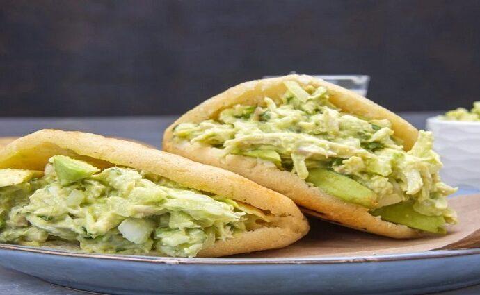 La Reina Pepiada se posiciona como "el mejor sándwich" de Latinoamérica