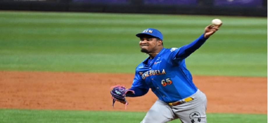 Magallanes aplasta a Curazao y define las semifinales de la Serie de las Américas
