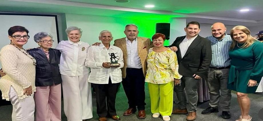 ASOMAYOR recibe el prestigioso premio "Eugenio Mendoza Goiticoa"