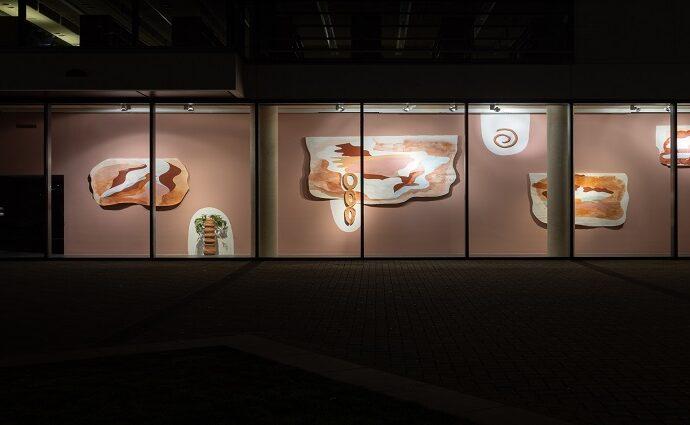 Lucía Pizzani inaugura "Faunal Succession"