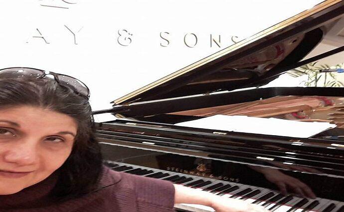 Sylvia Constantinidis rinde tributo a Erik Satie