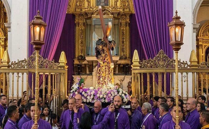 Bajada del Nazareno de San Pablo inicia la ruta a Semana Santa