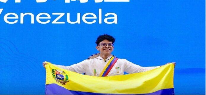 Venezolano que no sabía restar es subcampeón matemático en China