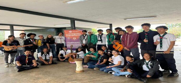 Grupo Scout Pléyades 7 transforma el Parque del Este con "Expres-Arte"