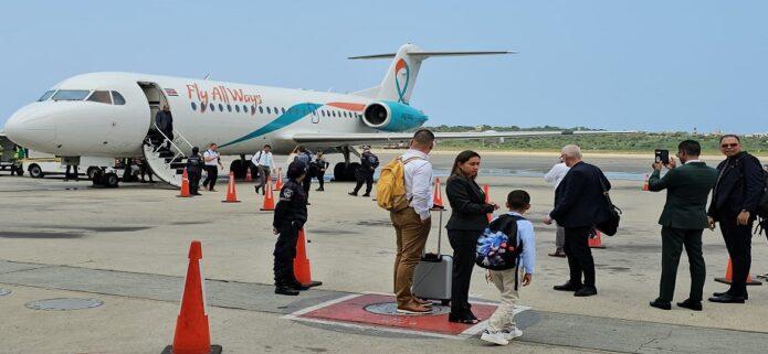 Sector turístico proyecta un "florecimiento" tras reactivación de rutas internacionales