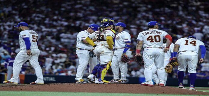 Dominicana impone su poder ante Venezuela y define los cruces del Clásico Mundial