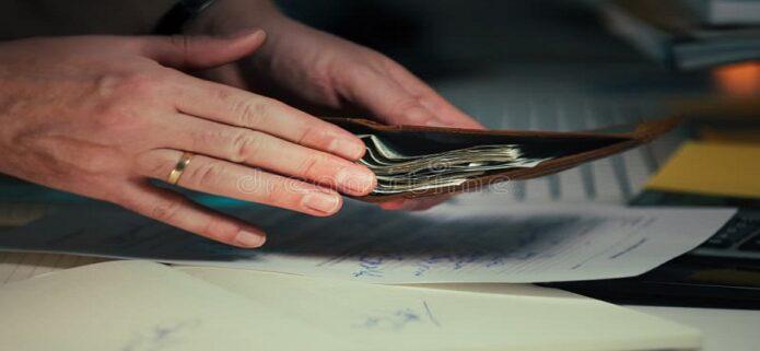 La Décima en el día a día: Esperando el aumento