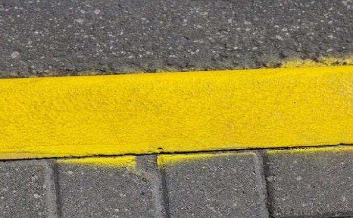 La Décima en el día a día: Un faralado amarillo